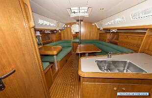saloon-wwa-ss