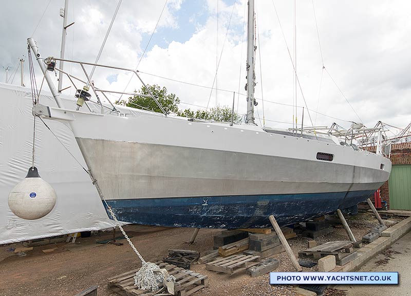 Ashore May 2021 - Ovni 345 for sale