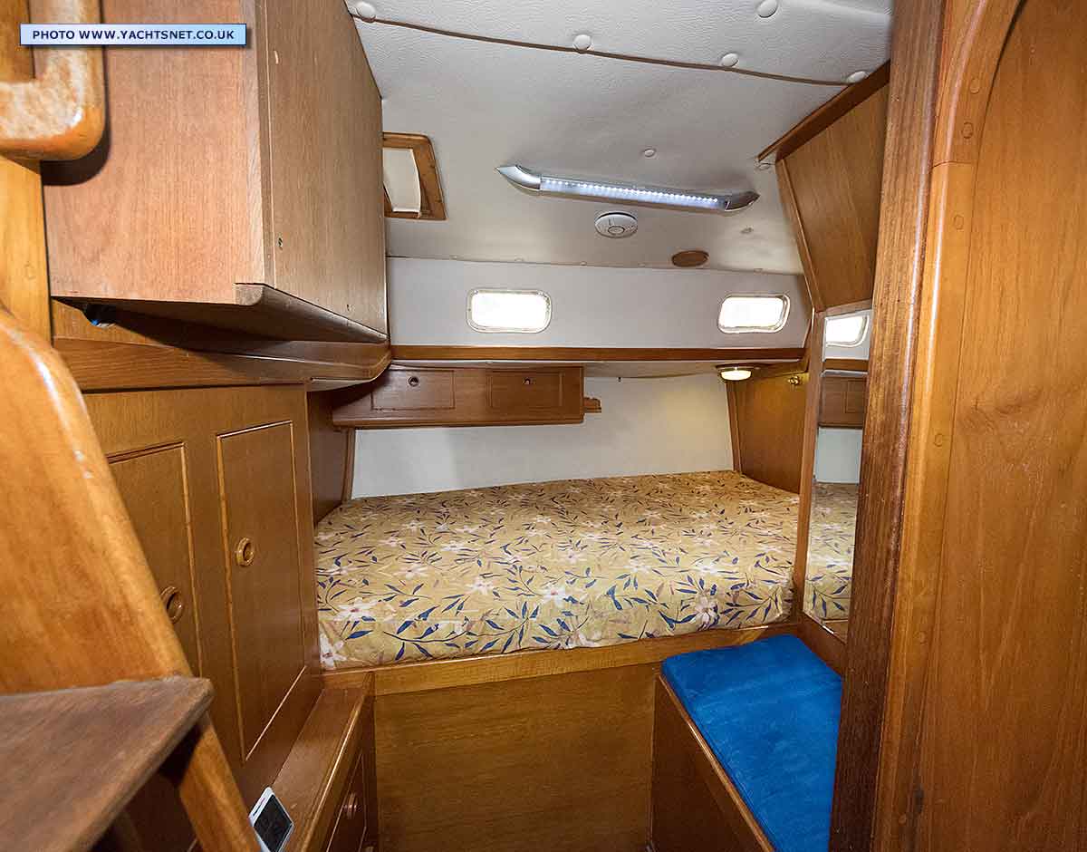 Aft double berth