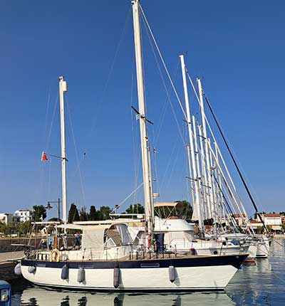 Oyster Mariner 35 for sale