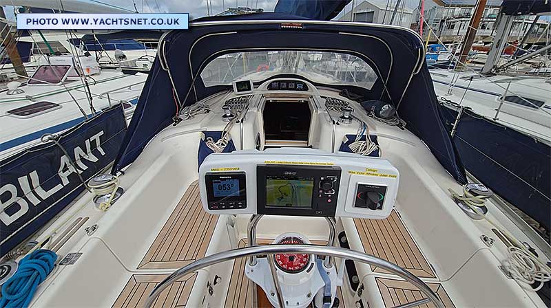 Cockpit open