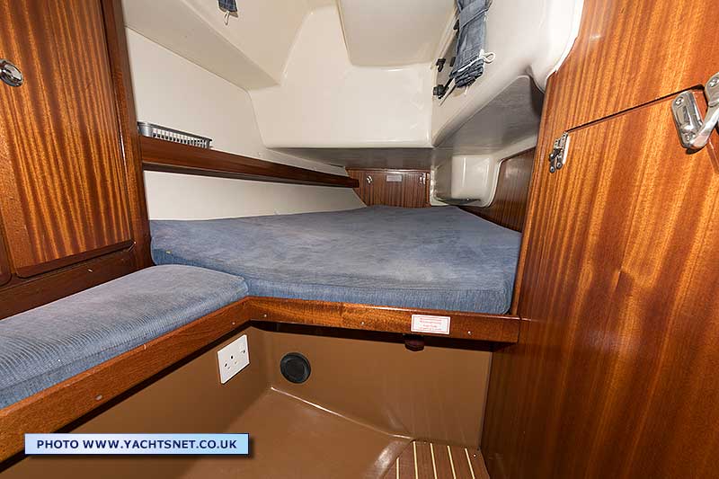 Starboard aft cabin