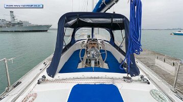 cockpit-fwd-1-ss