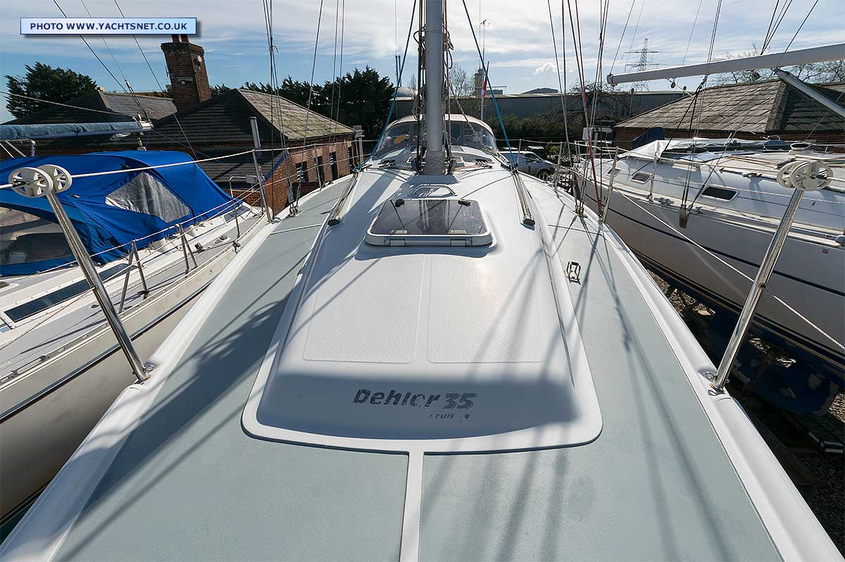 Deck aft